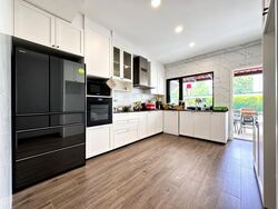 Hillview Villas (D23), Terrace #624009131